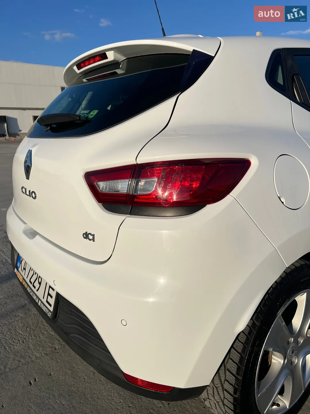 2016 Renault Clio - мініатюра 25