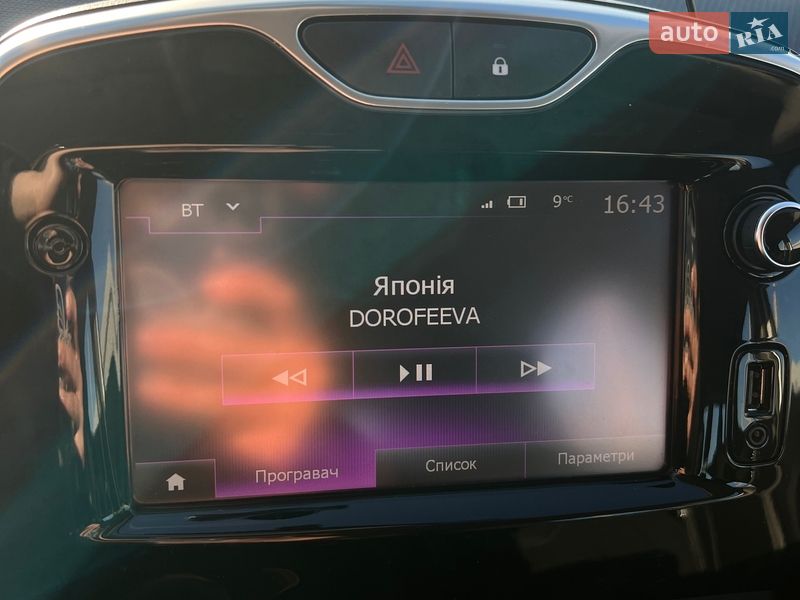 Хэтчбек Renault Clio 2016 в Коростене