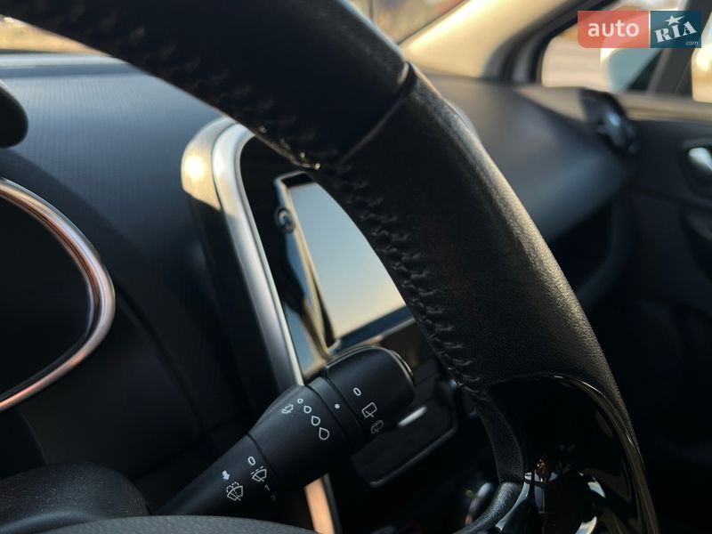 Хэтчбек Renault Clio 2016 в Коростене