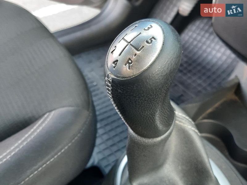 Хэтчбек Renault Clio 2011 в Берегово фото 15 Хэтчбек Renault Clio 2011 в Берегово