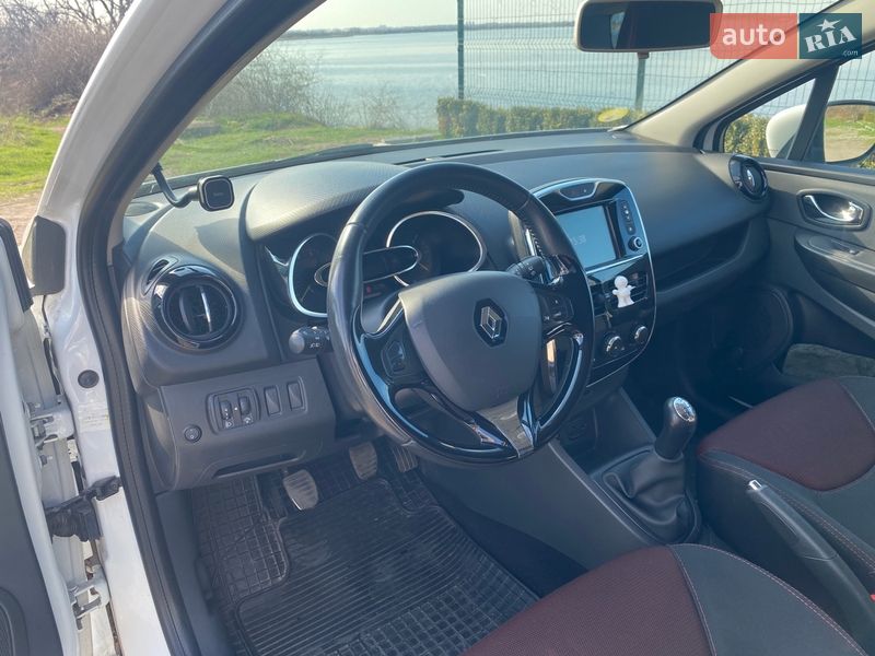 Хэтчбек Renault Clio 2014 в Днепре