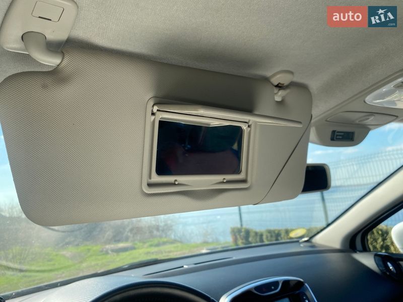 Хэтчбек Renault Clio 2014 в Днепре