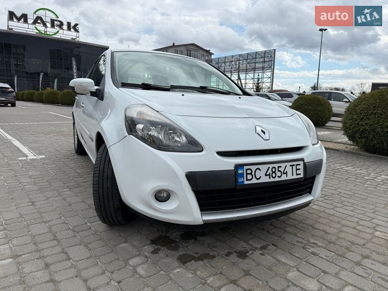 Renault Clio 2011 Renault Clio 2011