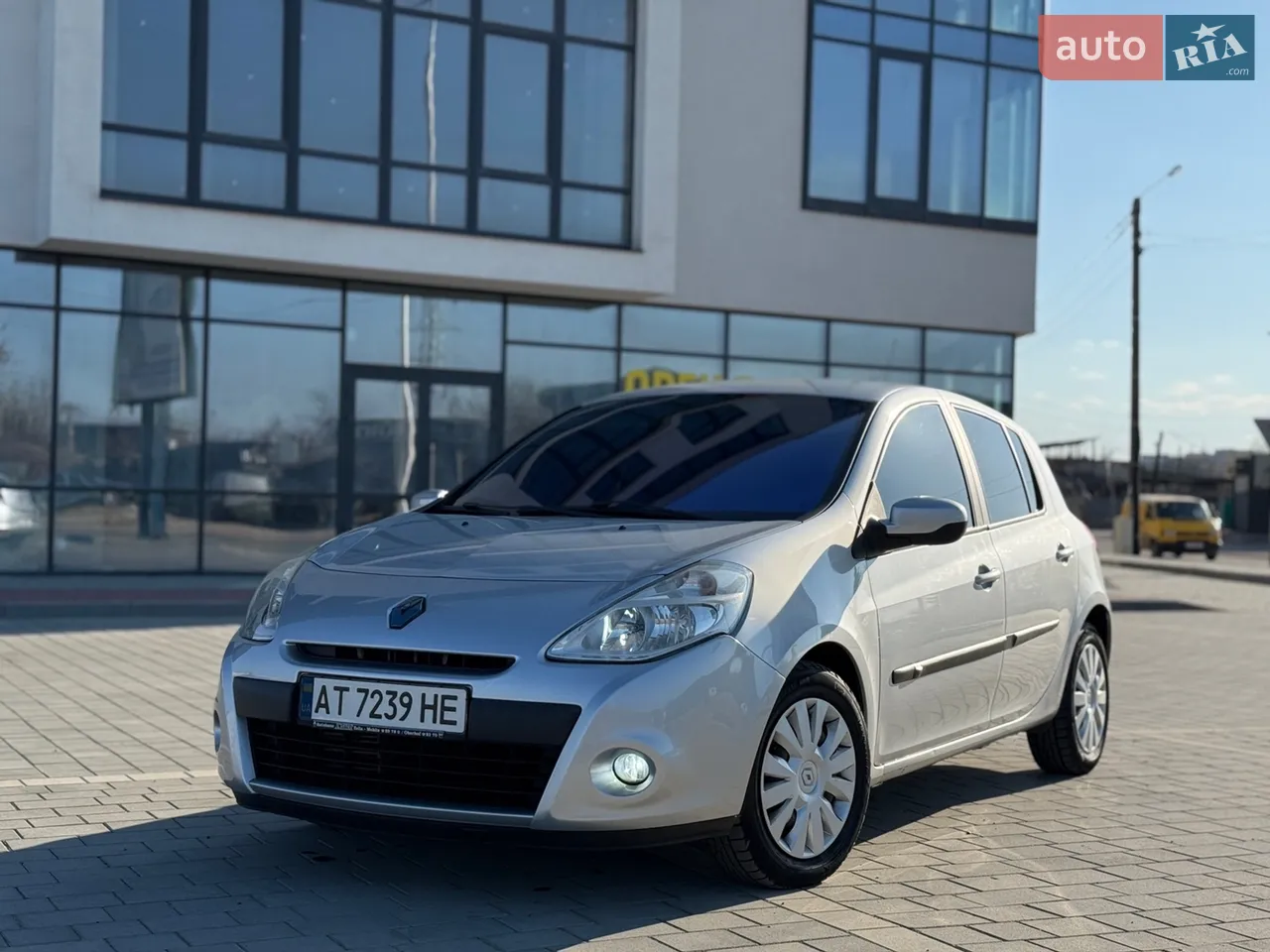 2012 Renault Clio - мініатюра 3