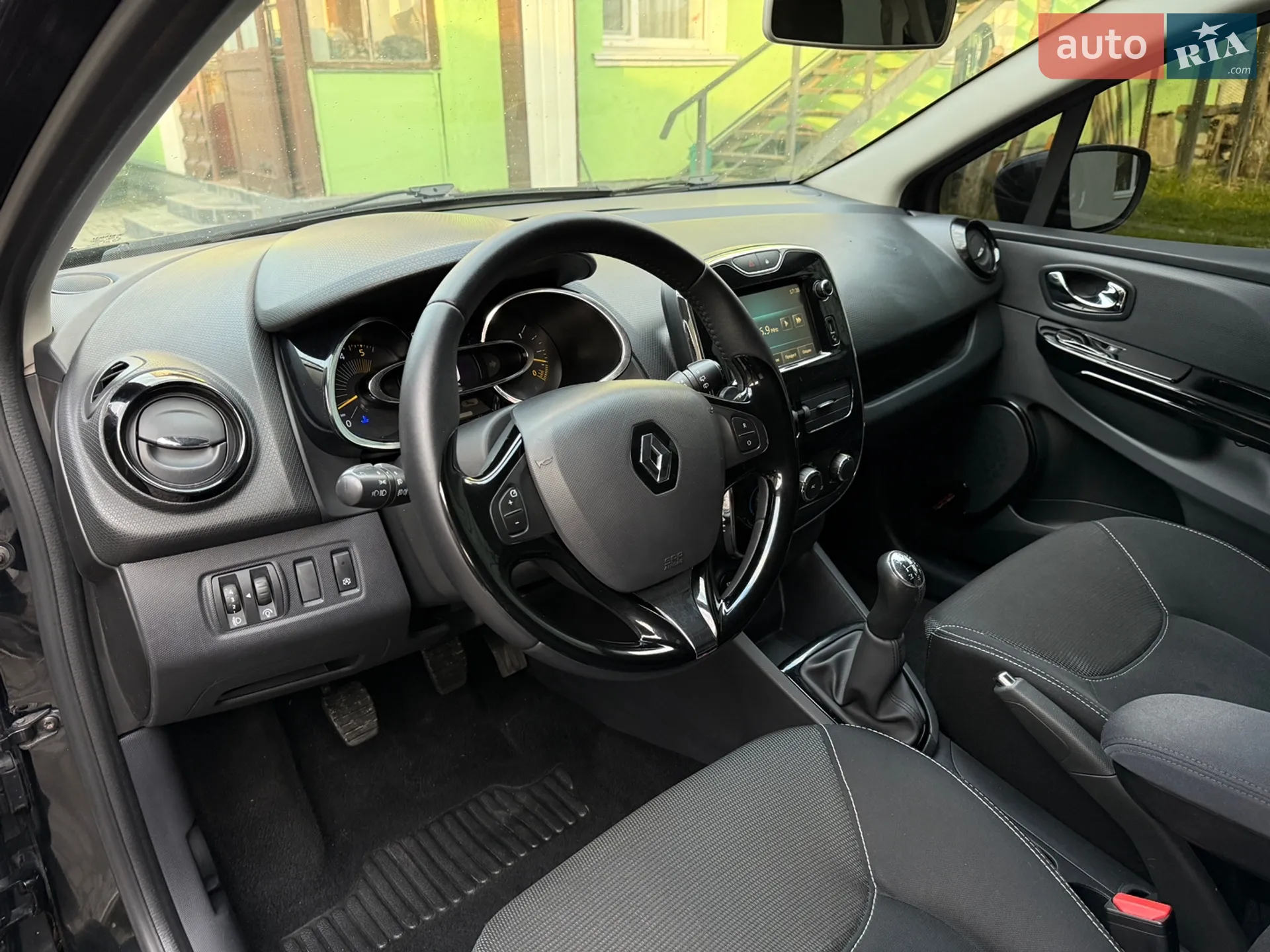 2014 Renault Clio - мініатюра 23