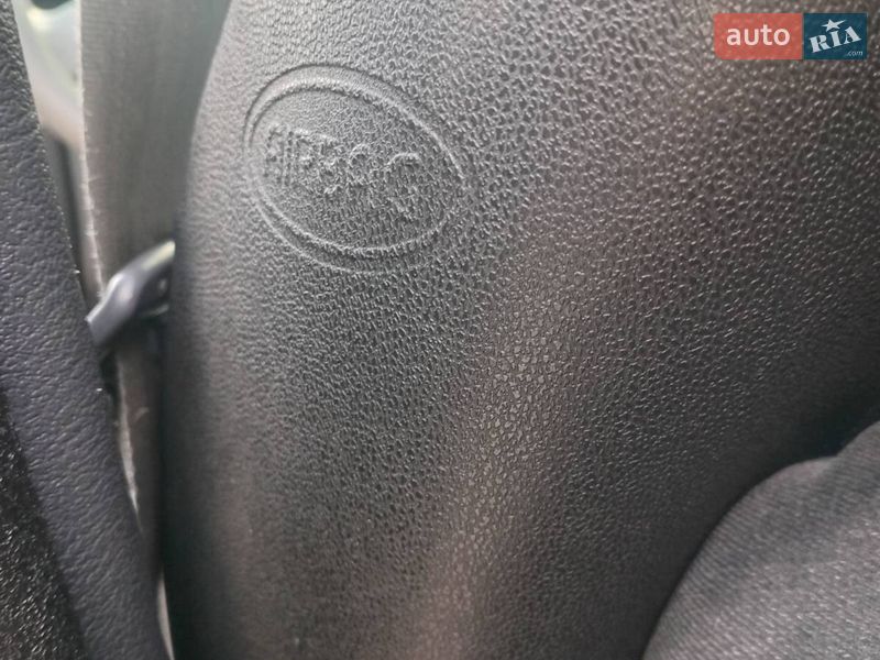 Хетчбек Renault Clio 2008 в Хмельницькому фото 20 Хетчбек Renault Clio 2008 в Хмельницькому