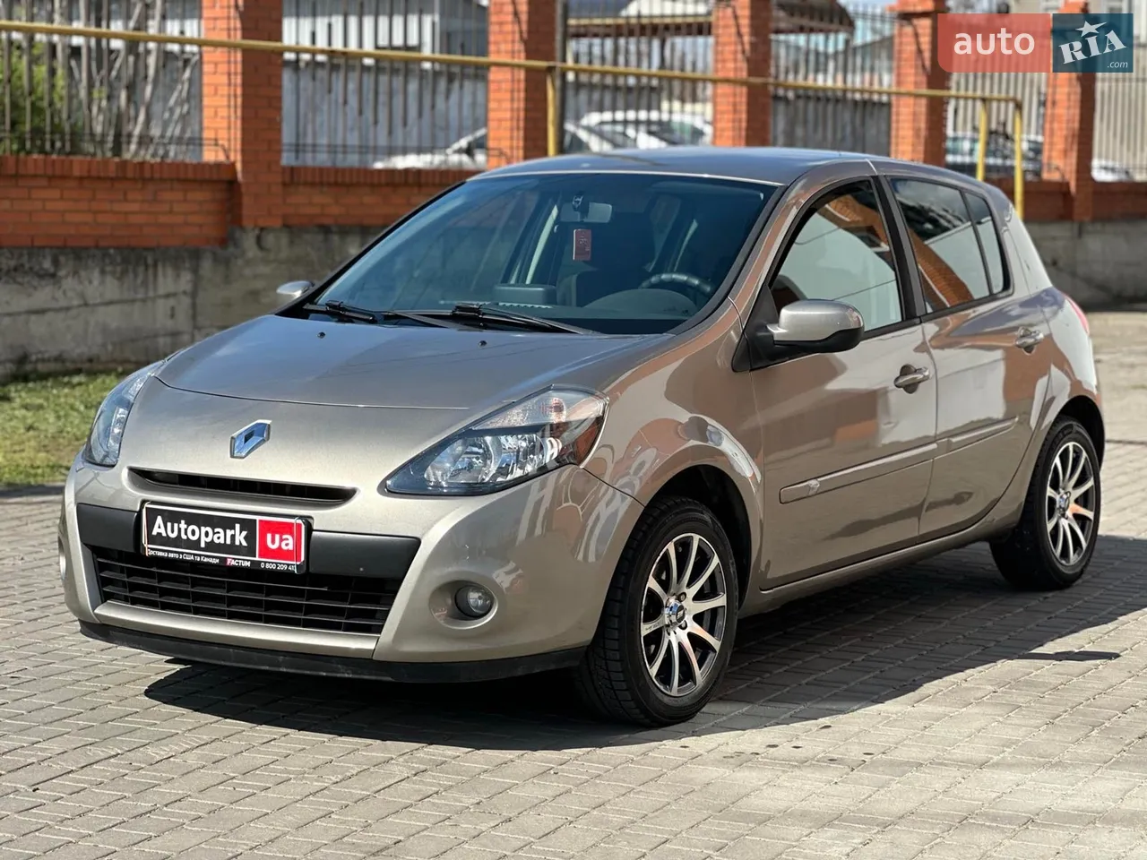 2013 Fiat 500L - мініатюра 23