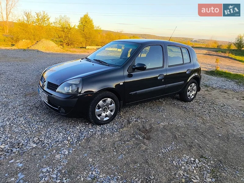 Renault Clio 2004