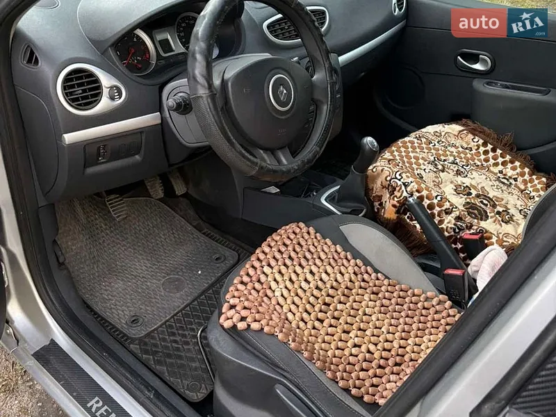 Renault Clio 2011 VIN VF1KR2V0H44801398 фото оголошення 9 з 56