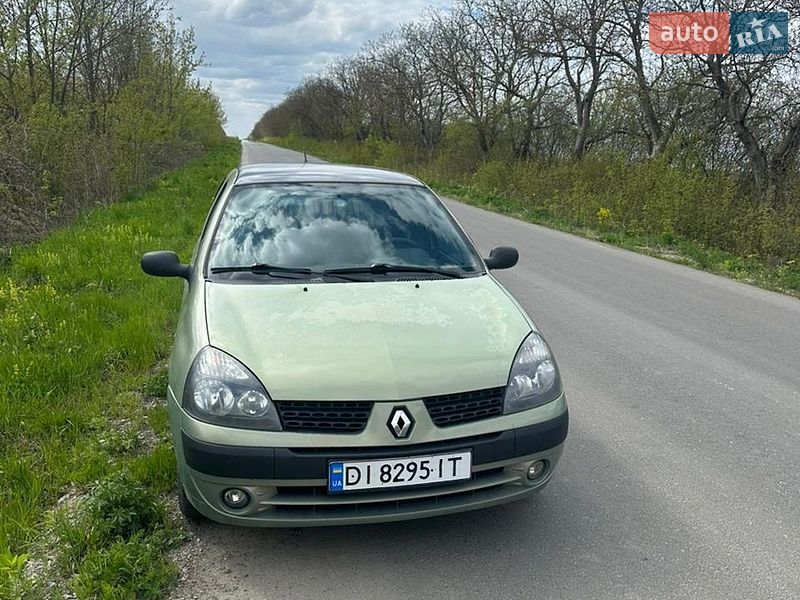 Renault Clio 2003