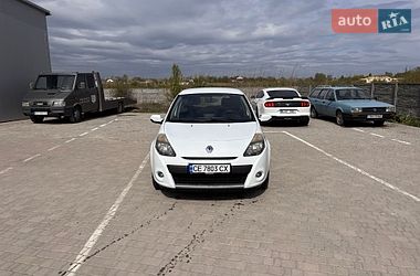 Хэтчбек Renault Clio 2010 в Хотине