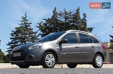 Универсал Renault Clio 2012 в Черноморске