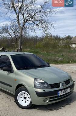 Хэтчбек Renault Clio 2003 в Умани