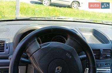 Седан Renault Clio 2006 в Харькове