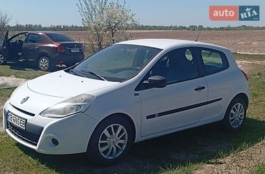 Хэтчбек Renault Clio 2012 в Чернигове