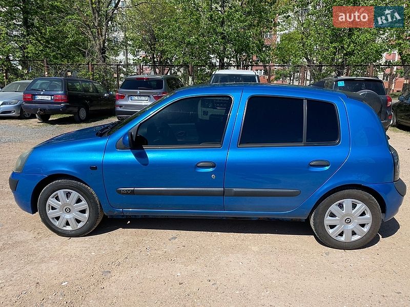 Хэтчбек Renault Clio 2003 в Львове