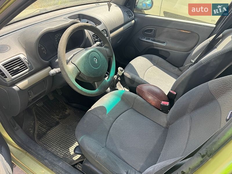 Хетчбек Renault Clio 2004 в Хмельницькому