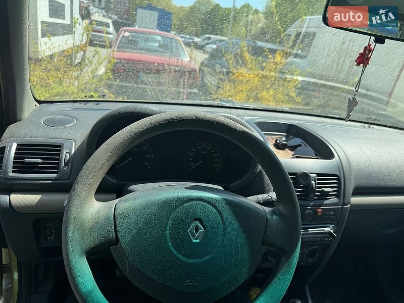 Хетчбек Renault Clio 2004 в Хмельницькому