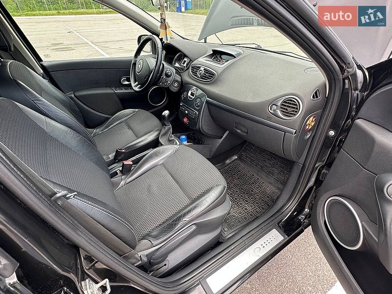 Универсал Renault Clio 2009 в Запорожье
