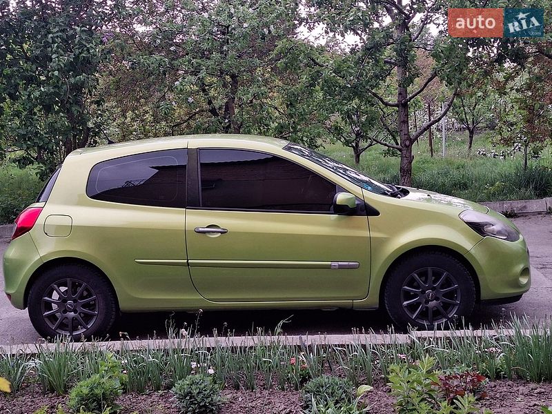 Хэтчбек Renault Clio 2009 в Белой Церкви