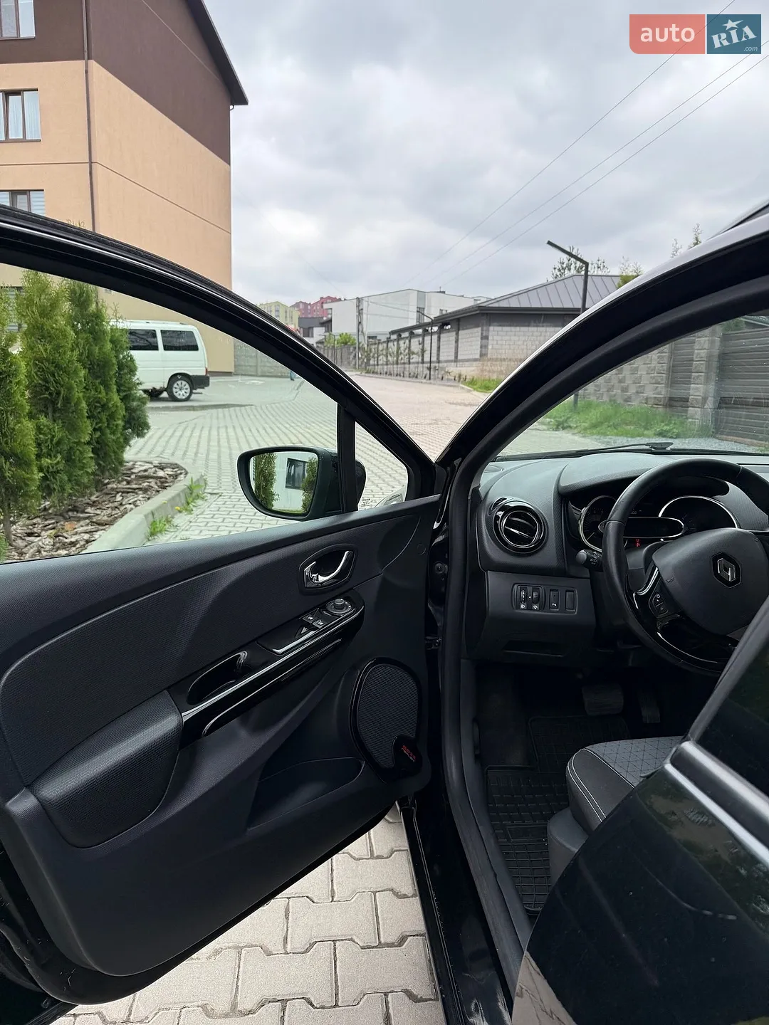 2013 Renault Clio - мініатюра 9