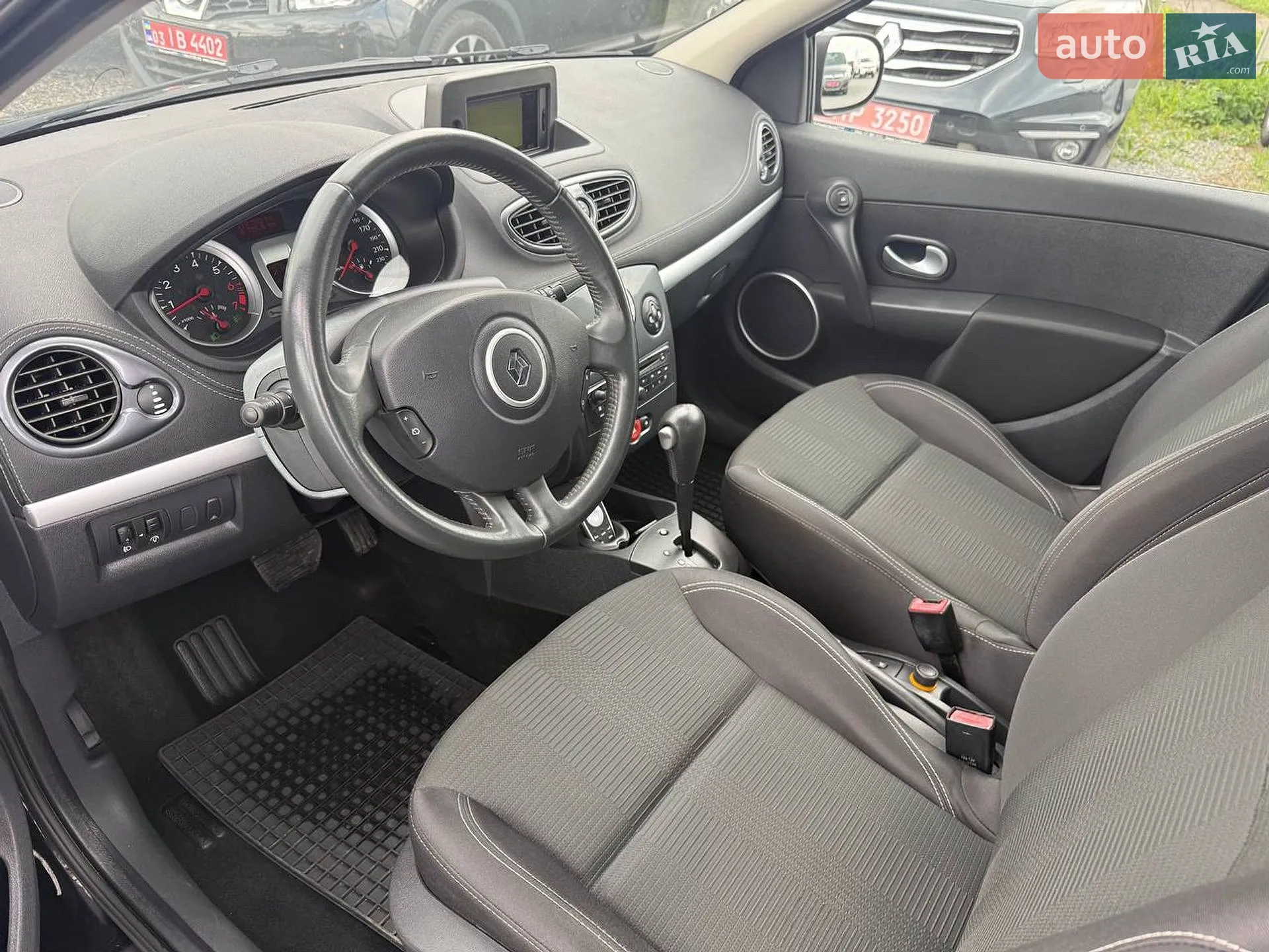2011 Renault Clio - мініатюра 19