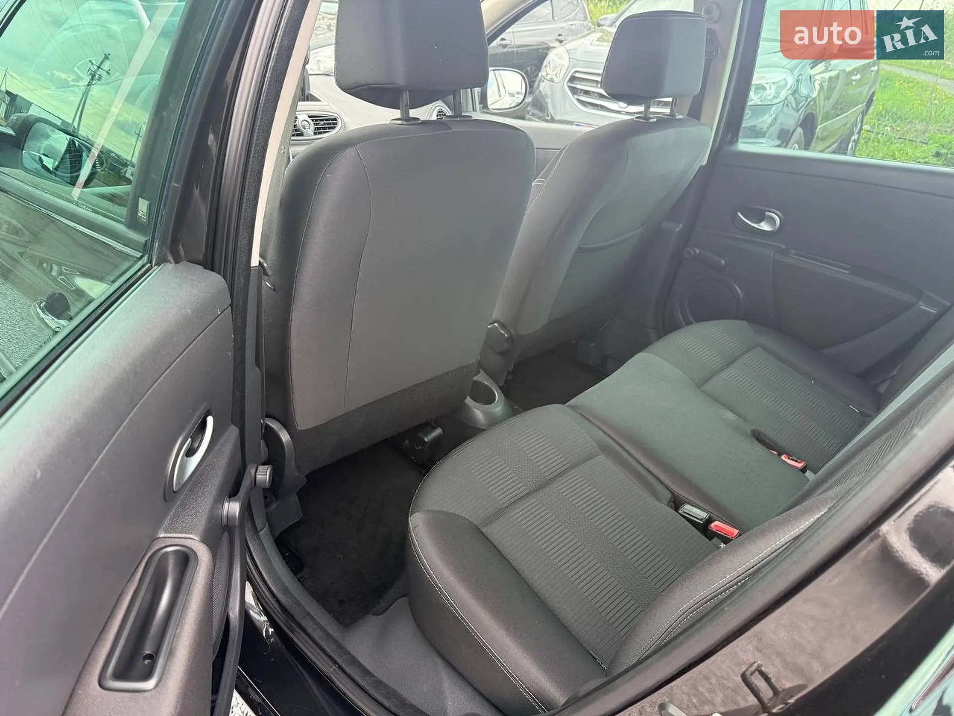 2011 Renault Clio - мініатюра 23