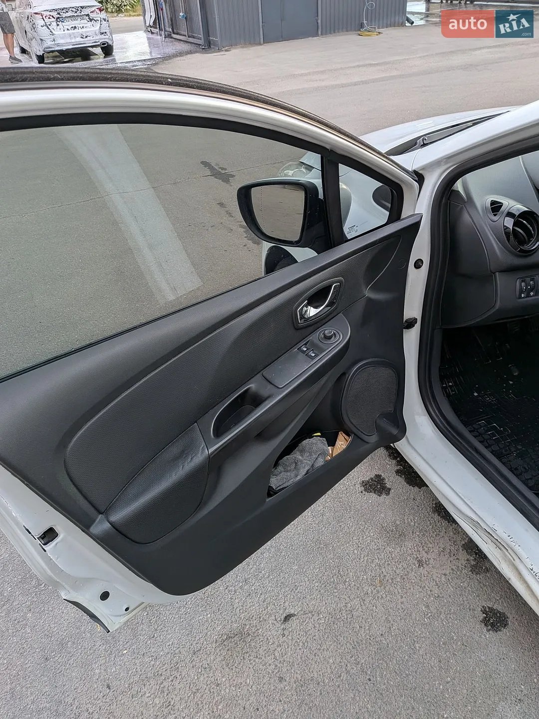 2013 Renault Clio - мініатюра 9
