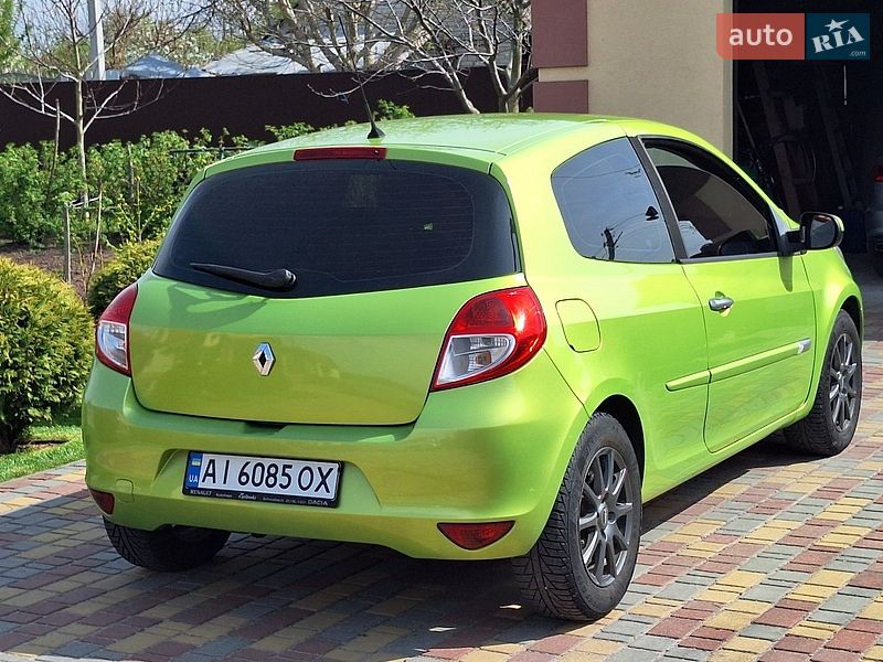 Хэтчбек Renault Clio 2009 в Белой Церкви
