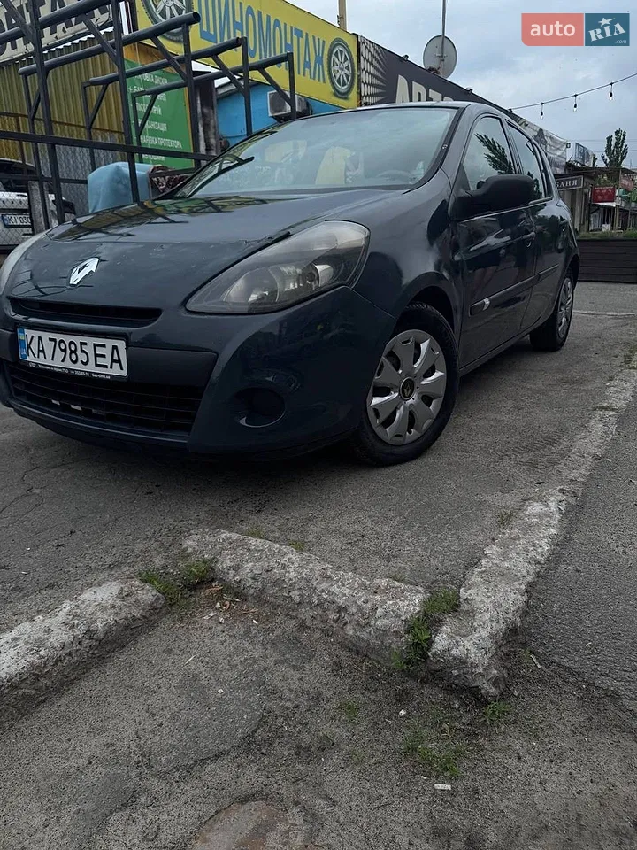 2010 Toyota Corolla - мініатюра 9