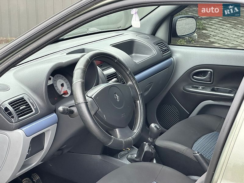 Седан Renault Clio 2007 в Дрогобичі
