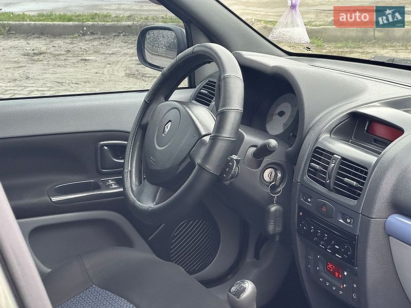 Седан Renault Clio 2007 в Дрогобичі