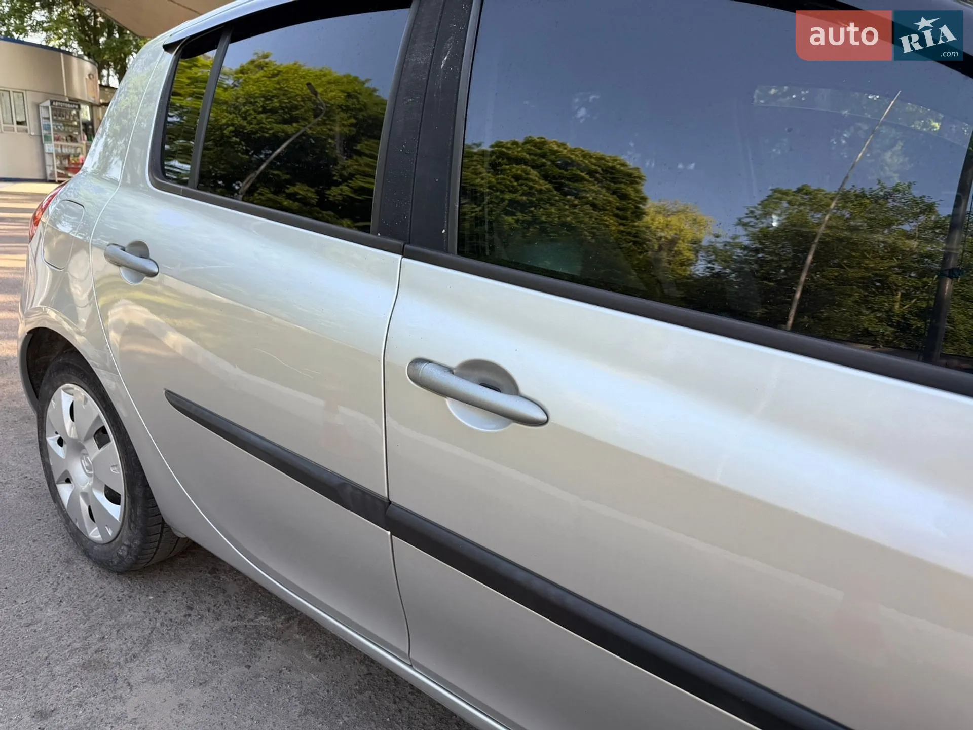 2010 Renault Clio - мініатюра 4