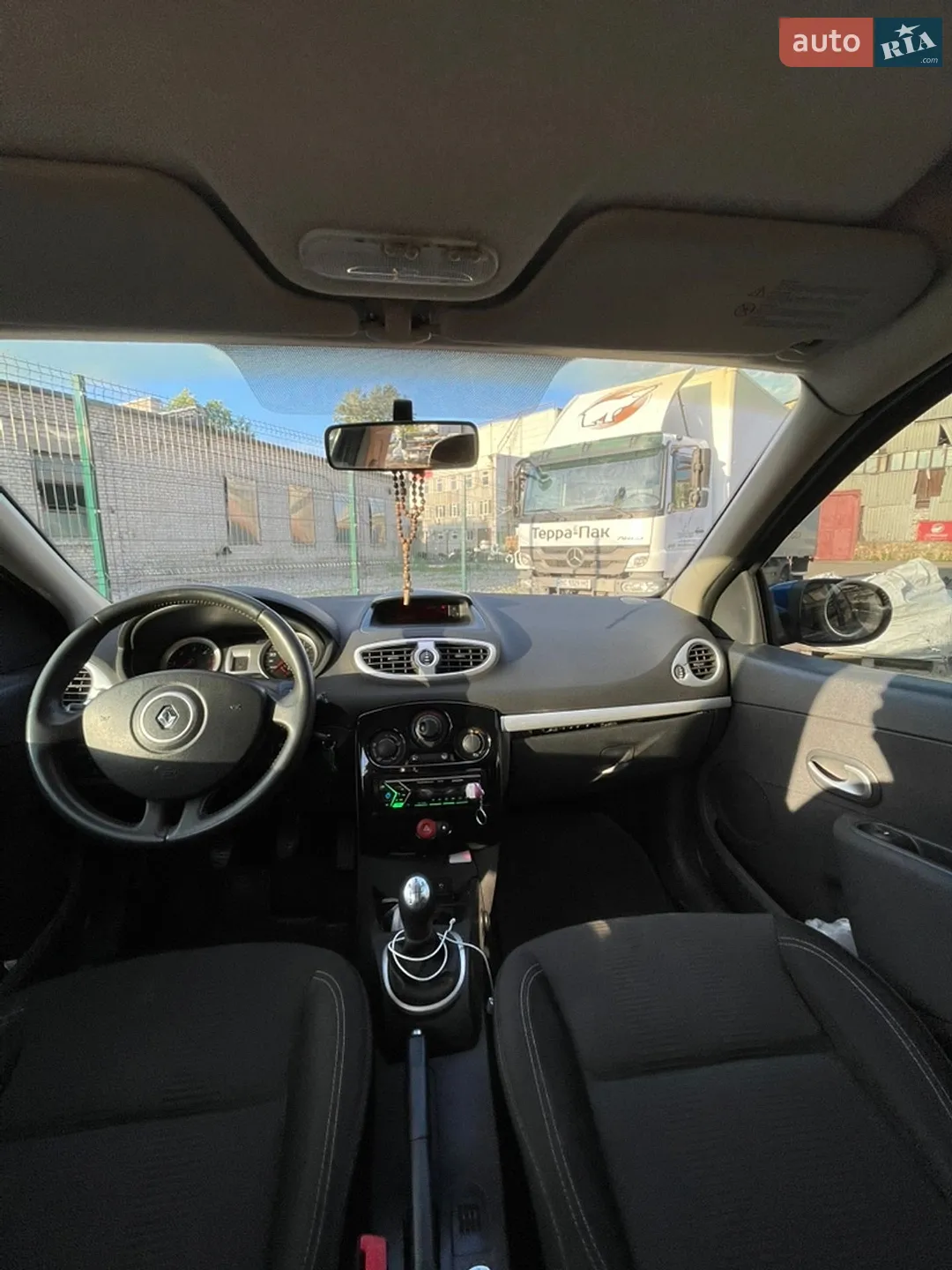 2011 Renault Clio - мініатюра 10