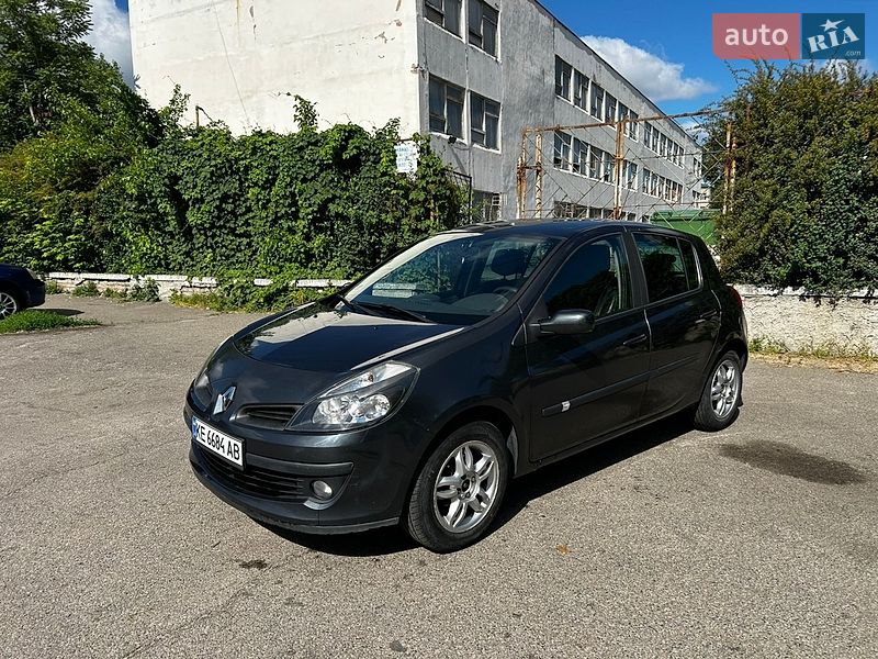 Хэтчбек Renault Clio 2008 в Днепре