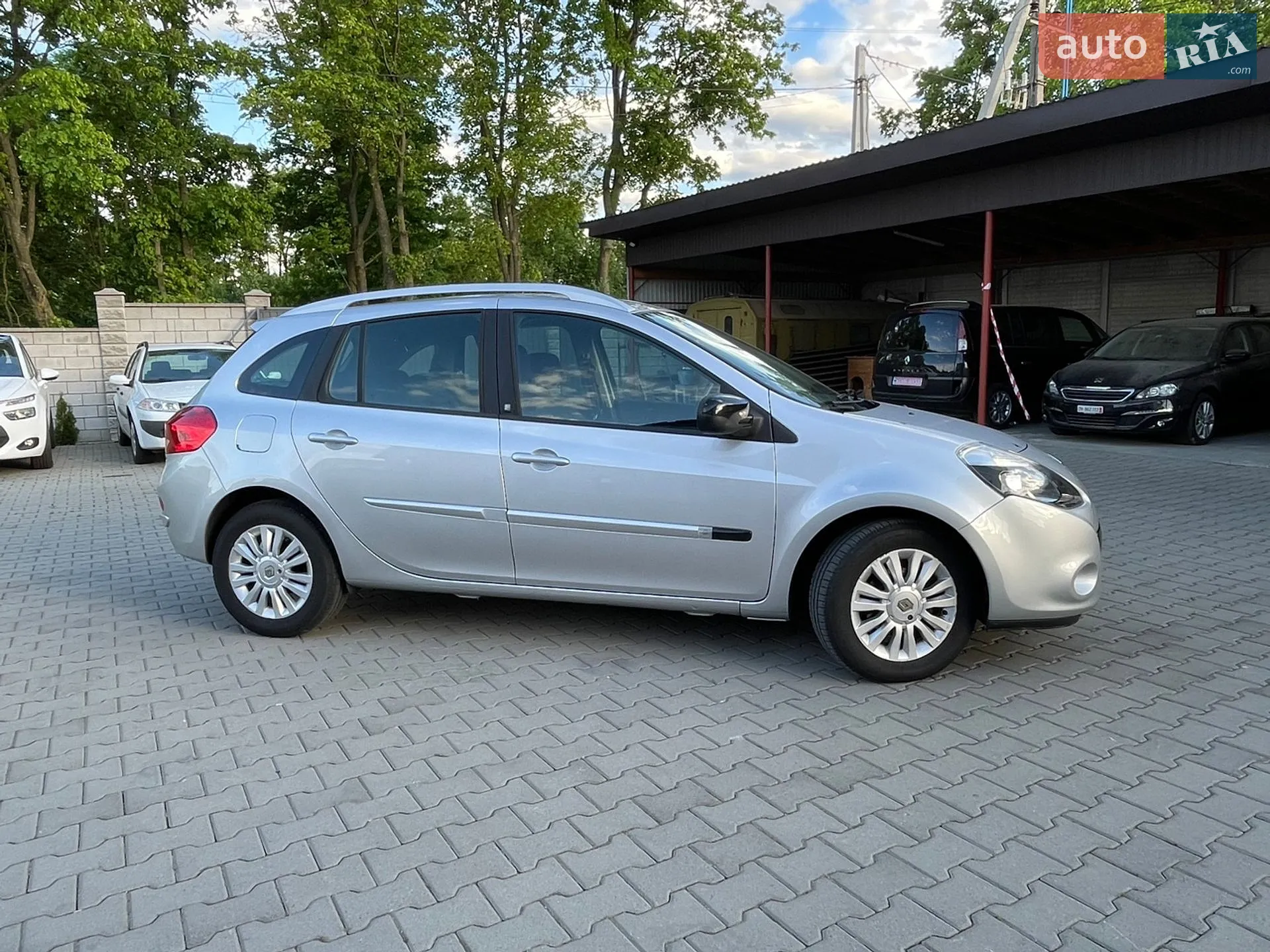 2010 Renault Clio - мініатюра 4
