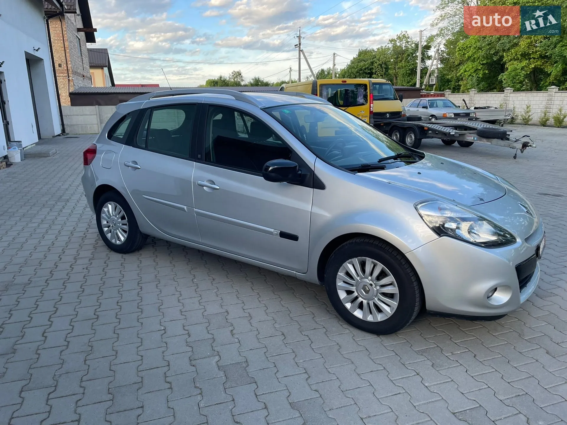 2010 Renault Clio - мініатюра 13