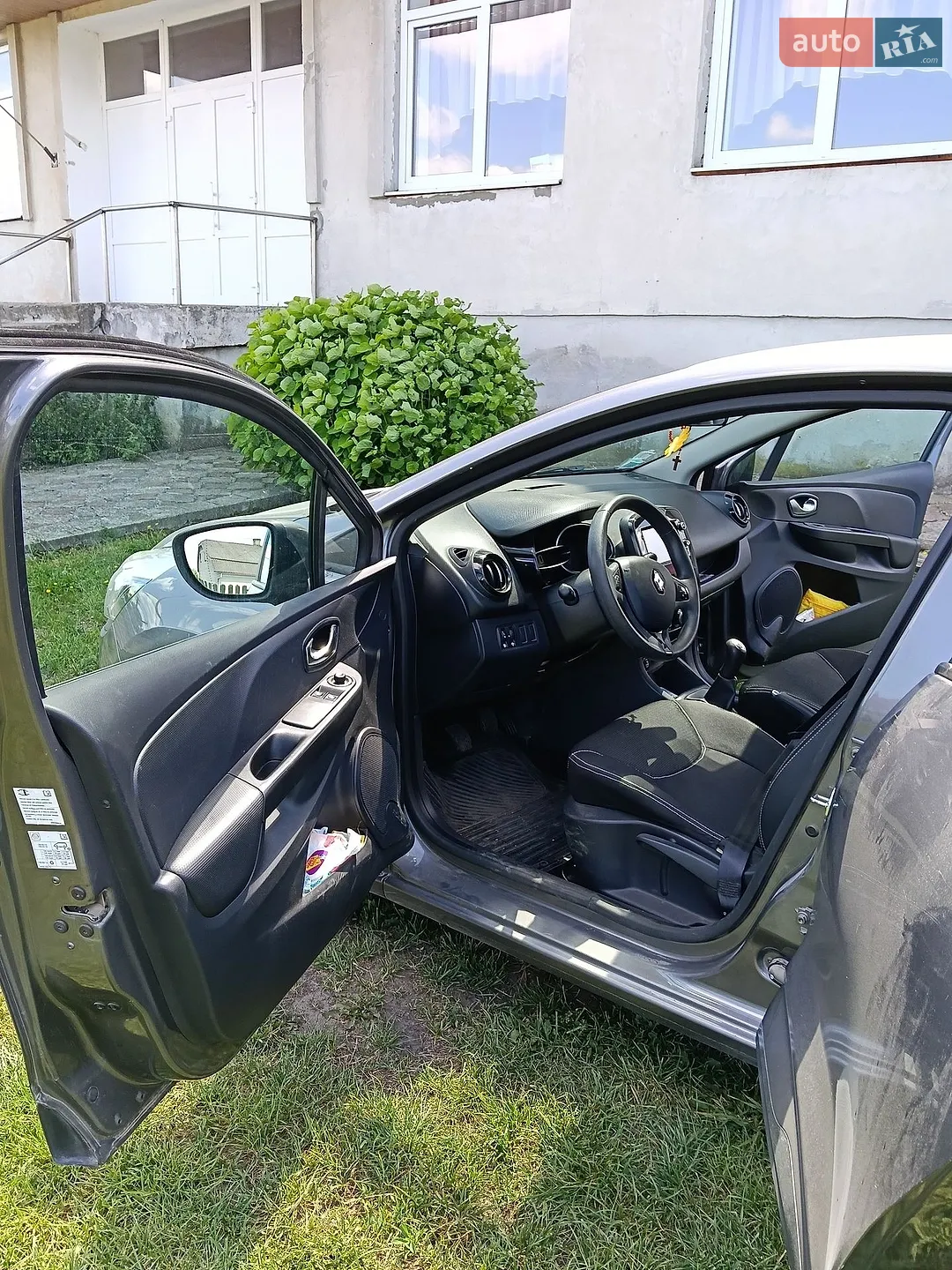 2015 Renault Clio - мініатюра 8