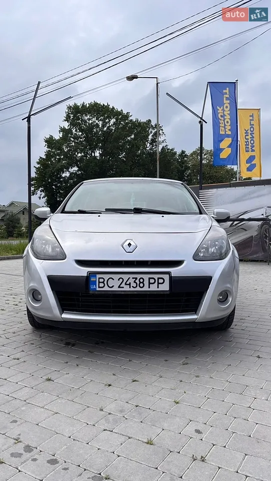 2011 Renault Clio - мініатюра 25