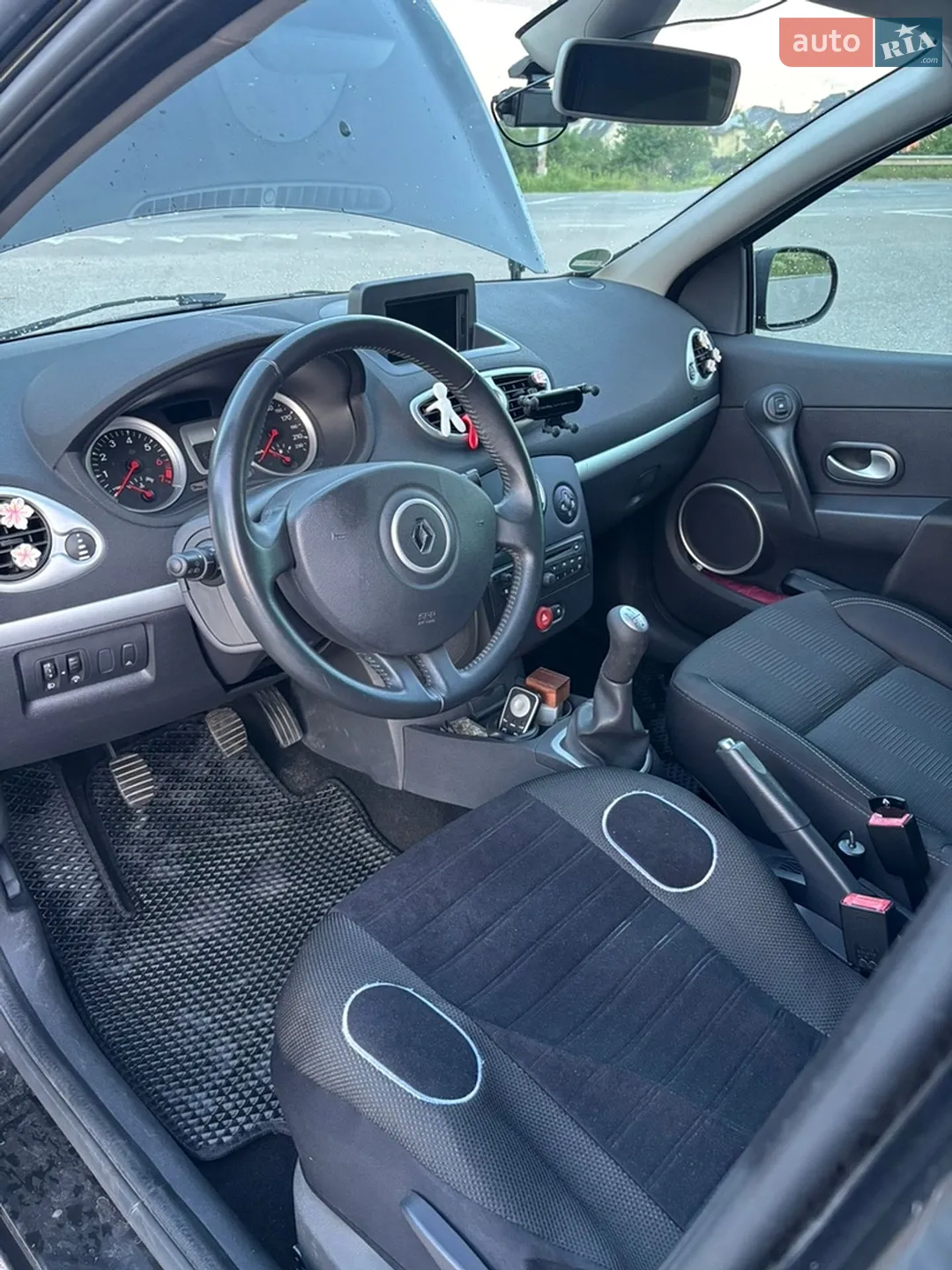 2010 Renault Clio - мініатюра 10