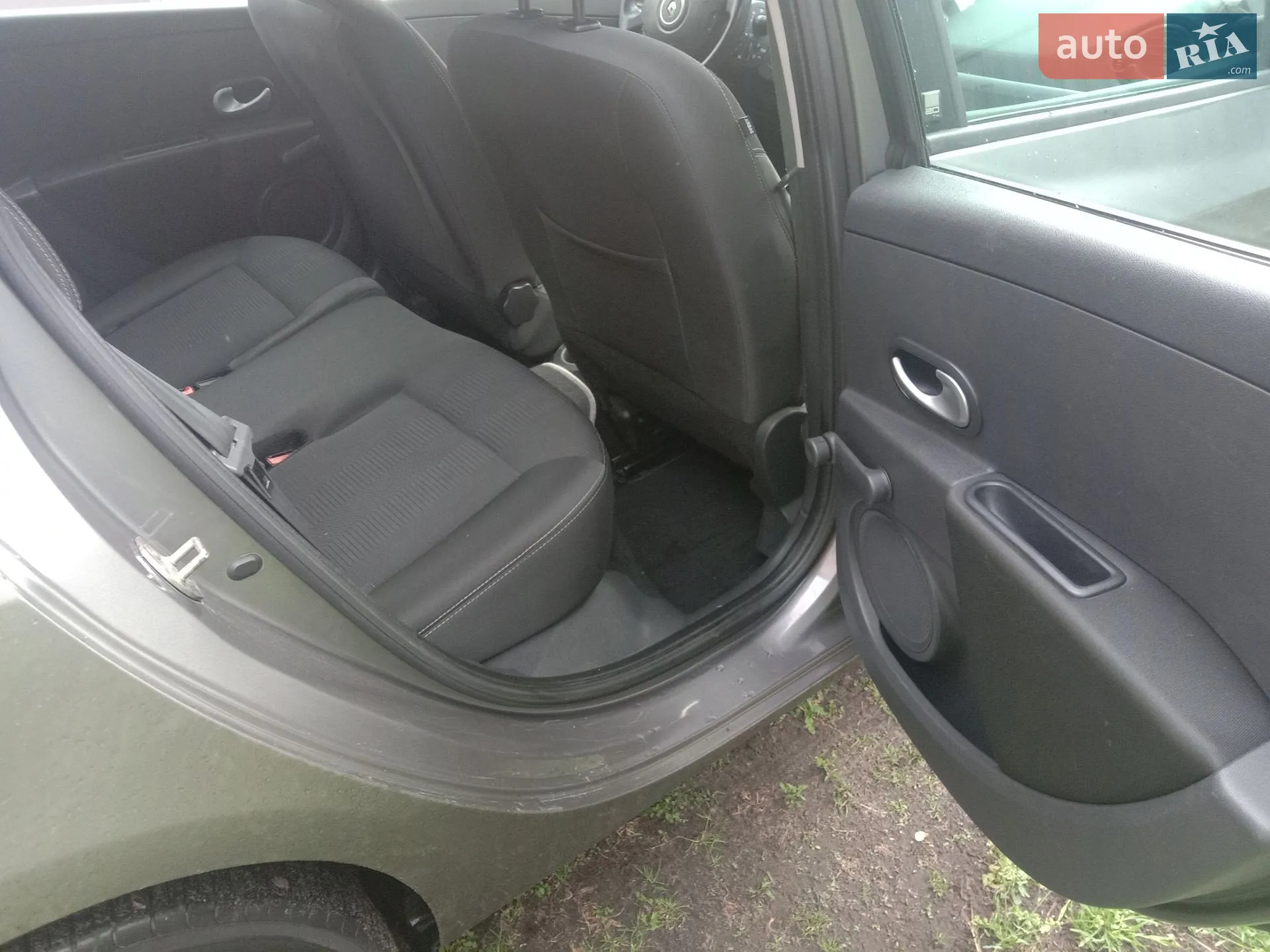 2011 Renault Clio - мініатюра 31