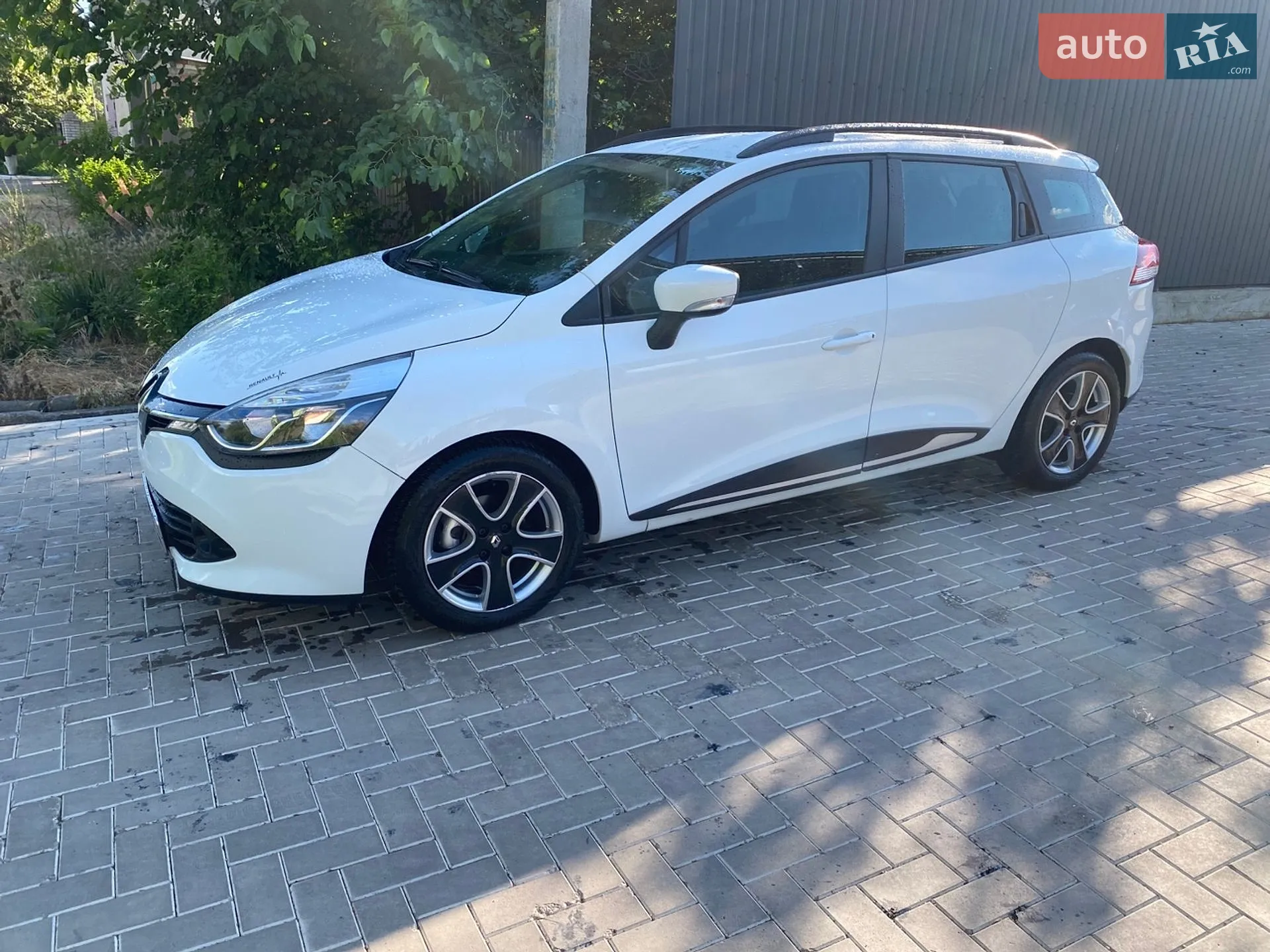 2017 Renault Clio - мініатюра 3