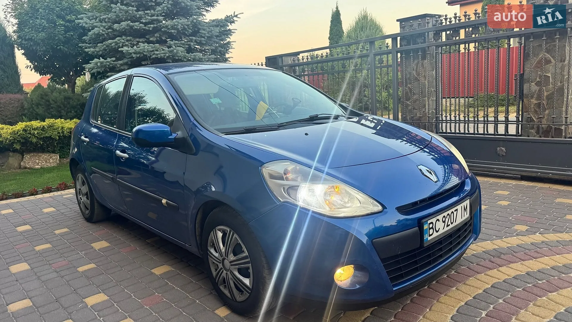 Renault Clio 2010 VIN VF1BR1F0H43929763 фото оголошення 4 з 5