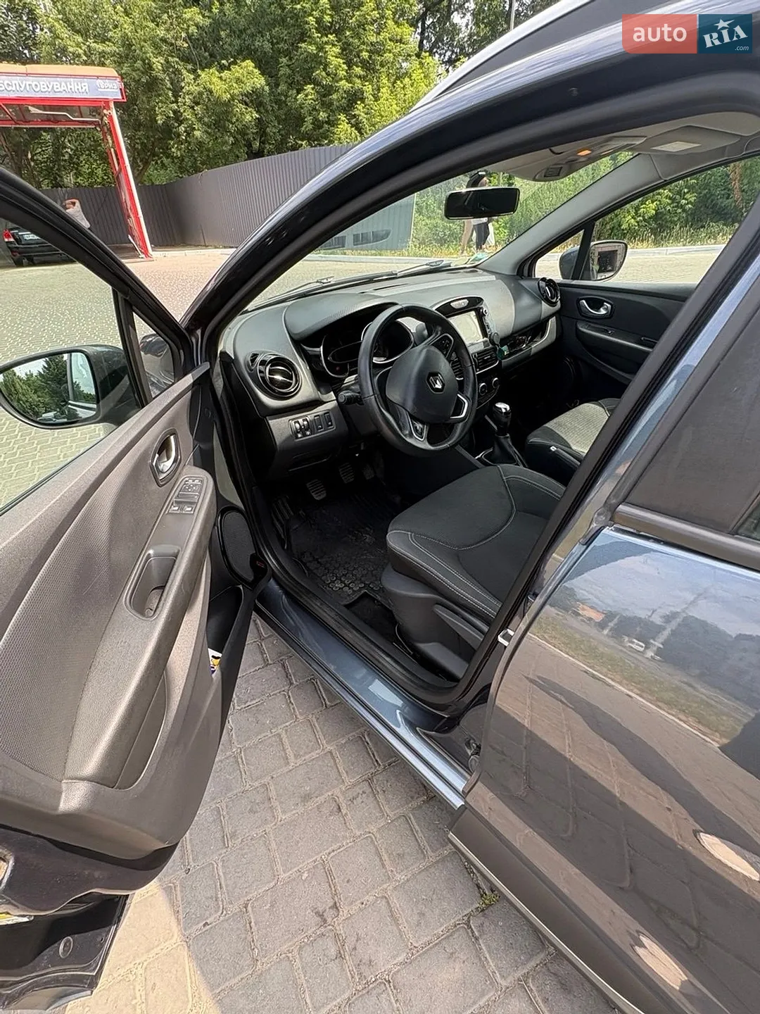 2016 Renault Clio - мініатюра 9