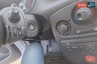 Хэтчбек Renault Clio 2012 в Дубно