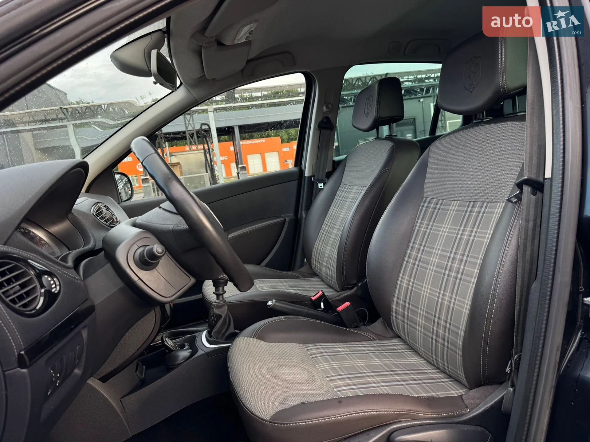 2012 Renault Clio - мініатюра 19