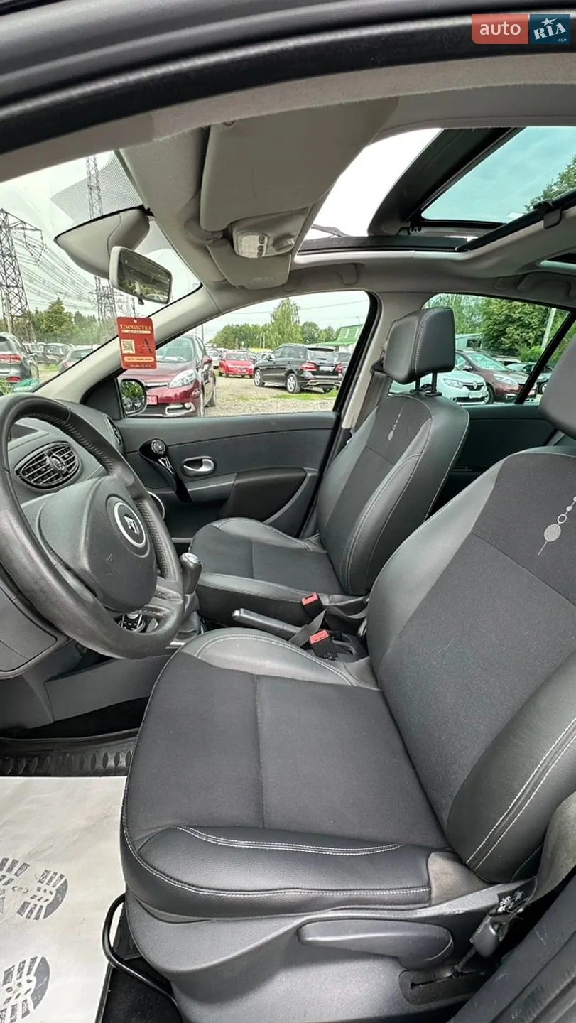 2012 Renault Clio - мініатюра 32