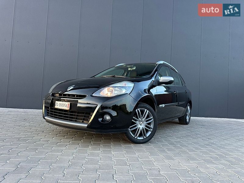 Универсал Renault Clio 2012 в Луцке