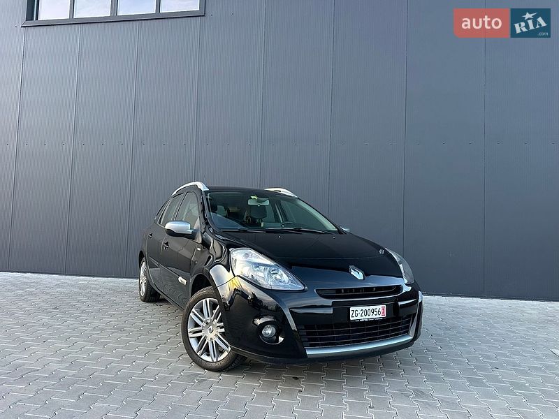 Универсал Renault Clio 2012 в Луцке