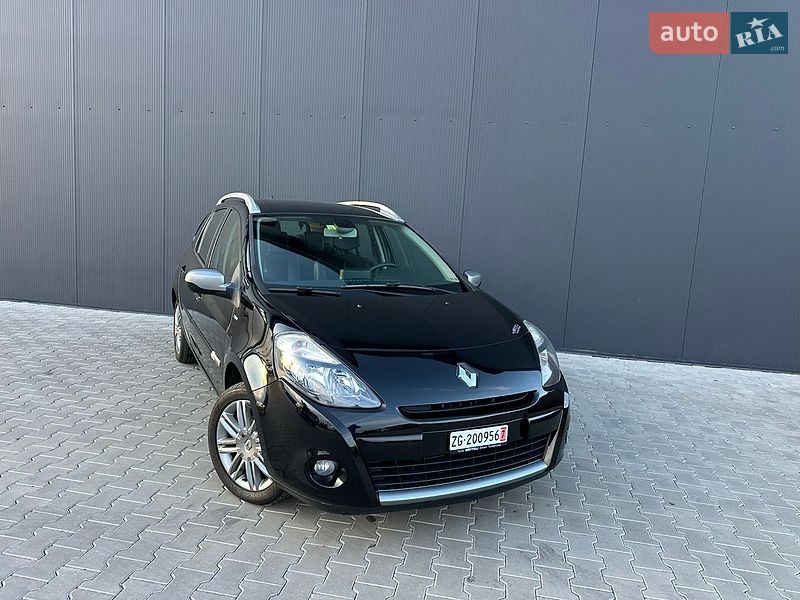 Универсал Renault Clio 2012 в Луцке